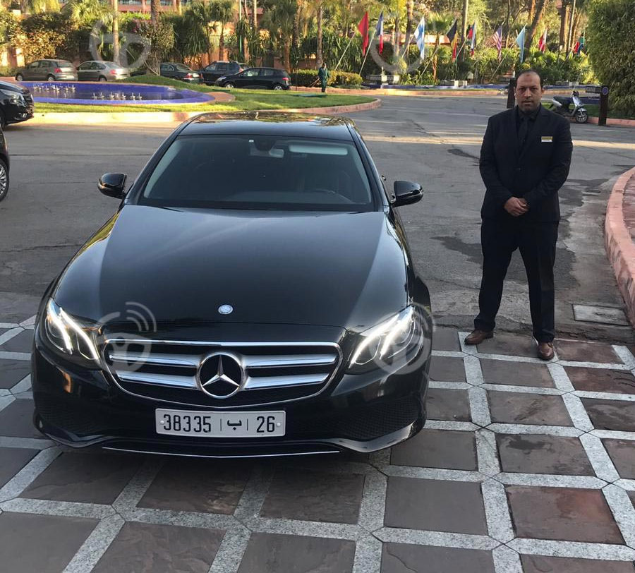 luxury car with driver in casablanca