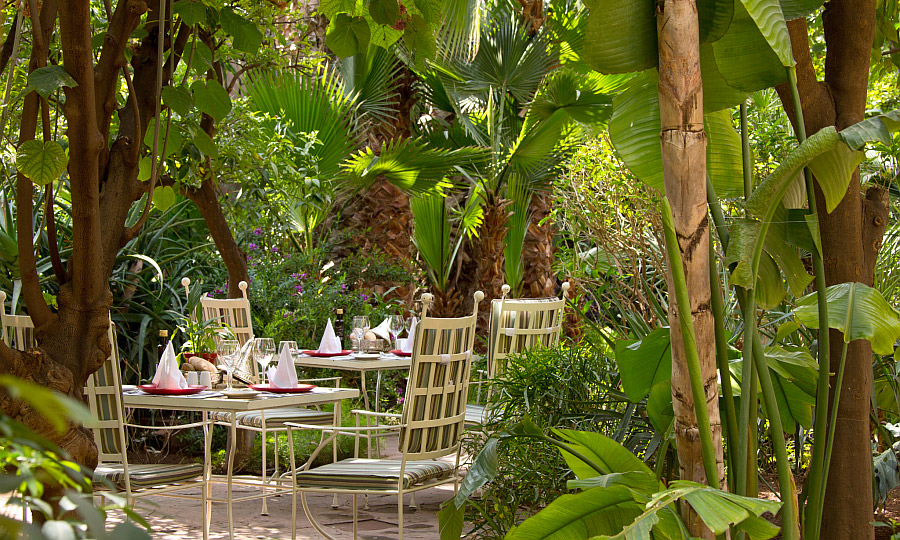 Traslado al aeropuerto de Marrakech-Menara Restaurante de Marrakech